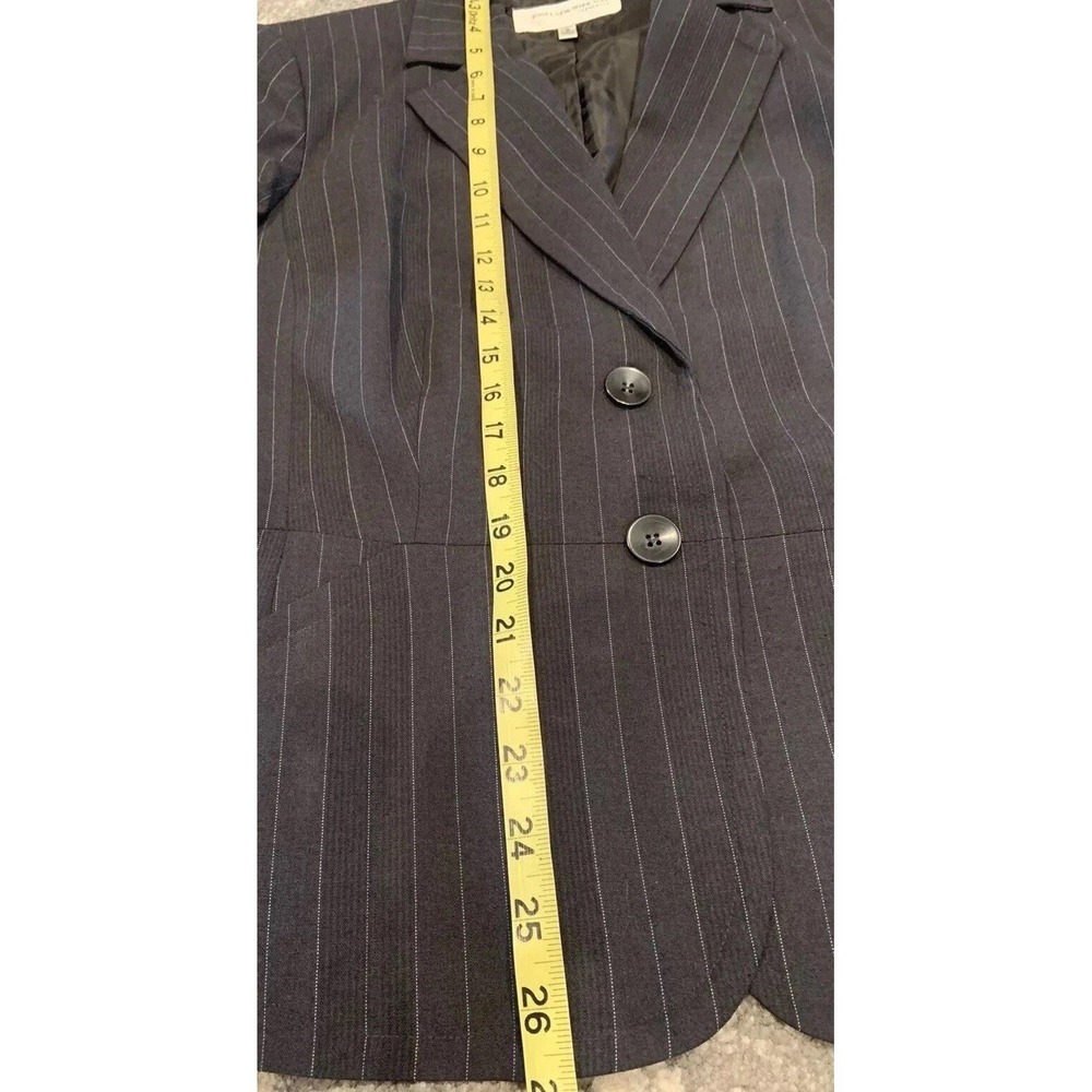 Jones New York Pin Stripe Blazer 12 Jacket Charcoal Lined Shoulder Pads Office - Picture 9 of 13